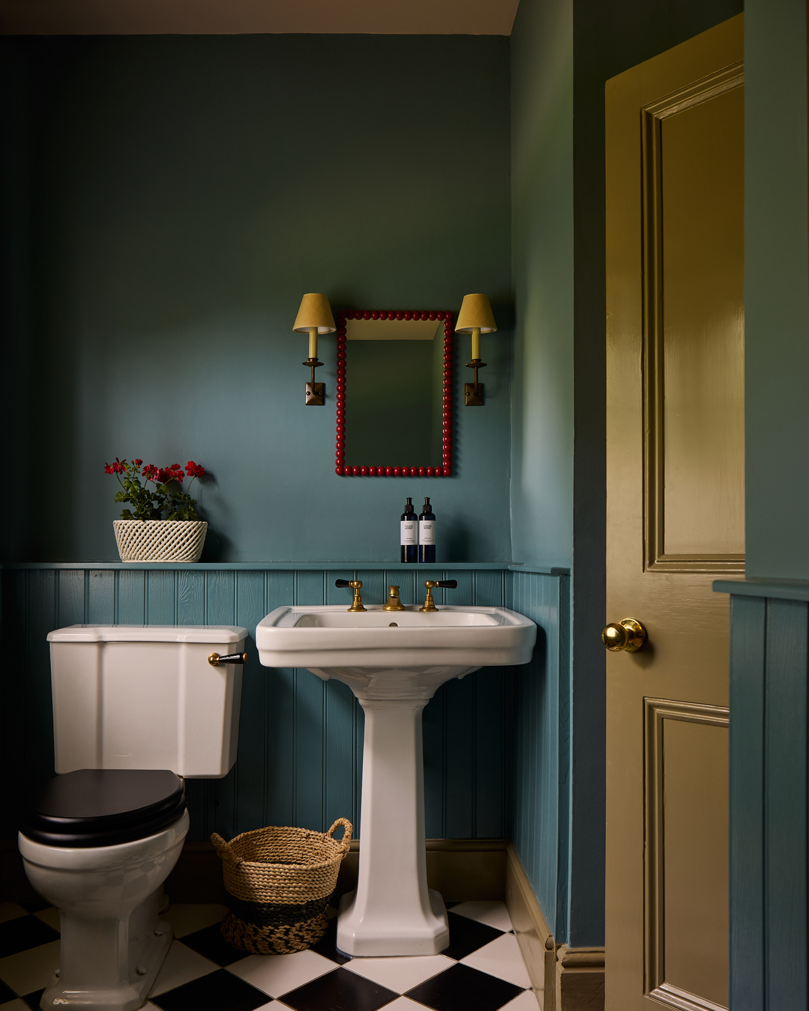 Emma Sherlock Interior Design Yorkshire House Downstairs Loo