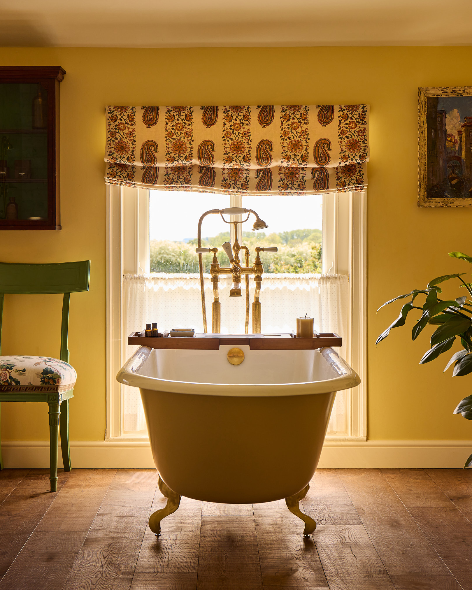 Emma Sherlock Yorkshire House Bathroom with a view